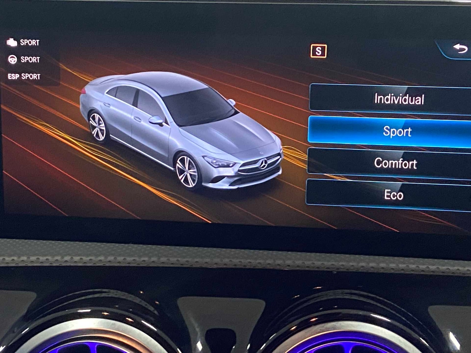 Used Mercedes-Benz CLA 2023 for sale - 76564473: Photo 35