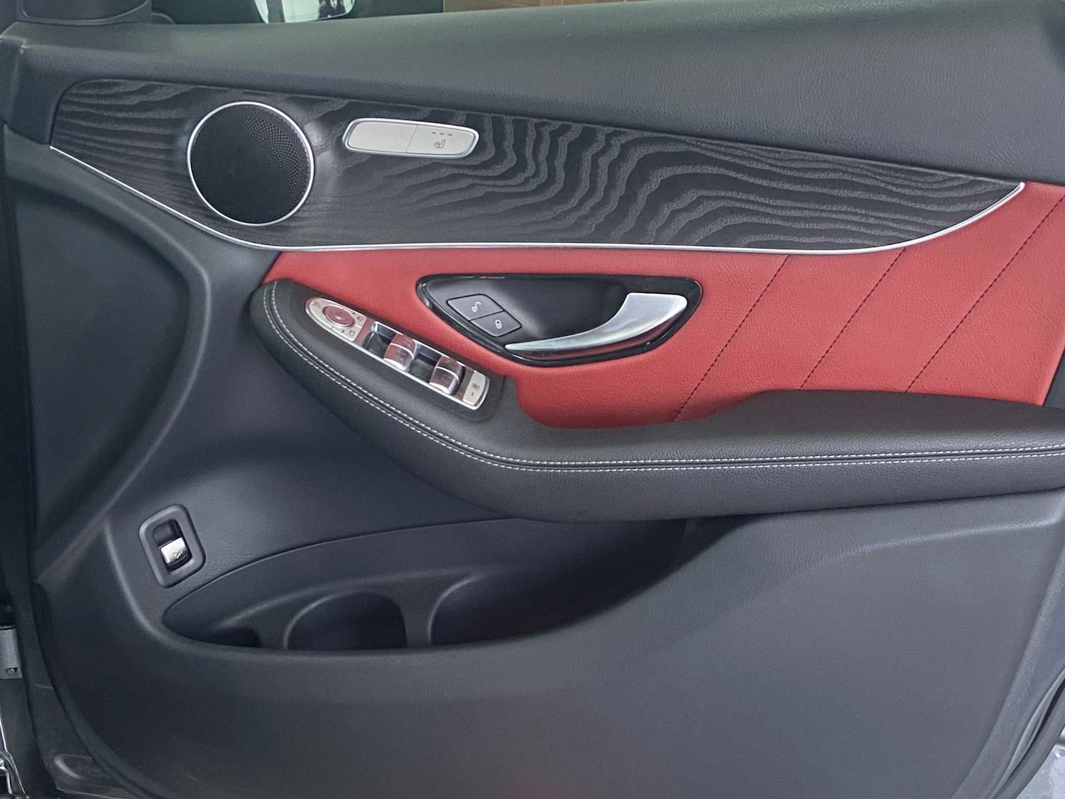 Used Mercedes-Benz GLC 2019 for sale - 76435829: Photo 24