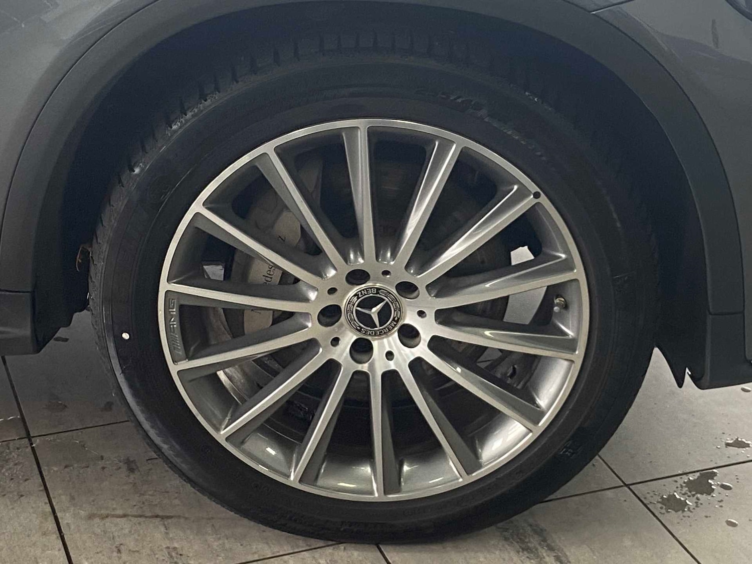 Used Mercedes-Benz GLC 2019 for sale - 76435829: Photo 9