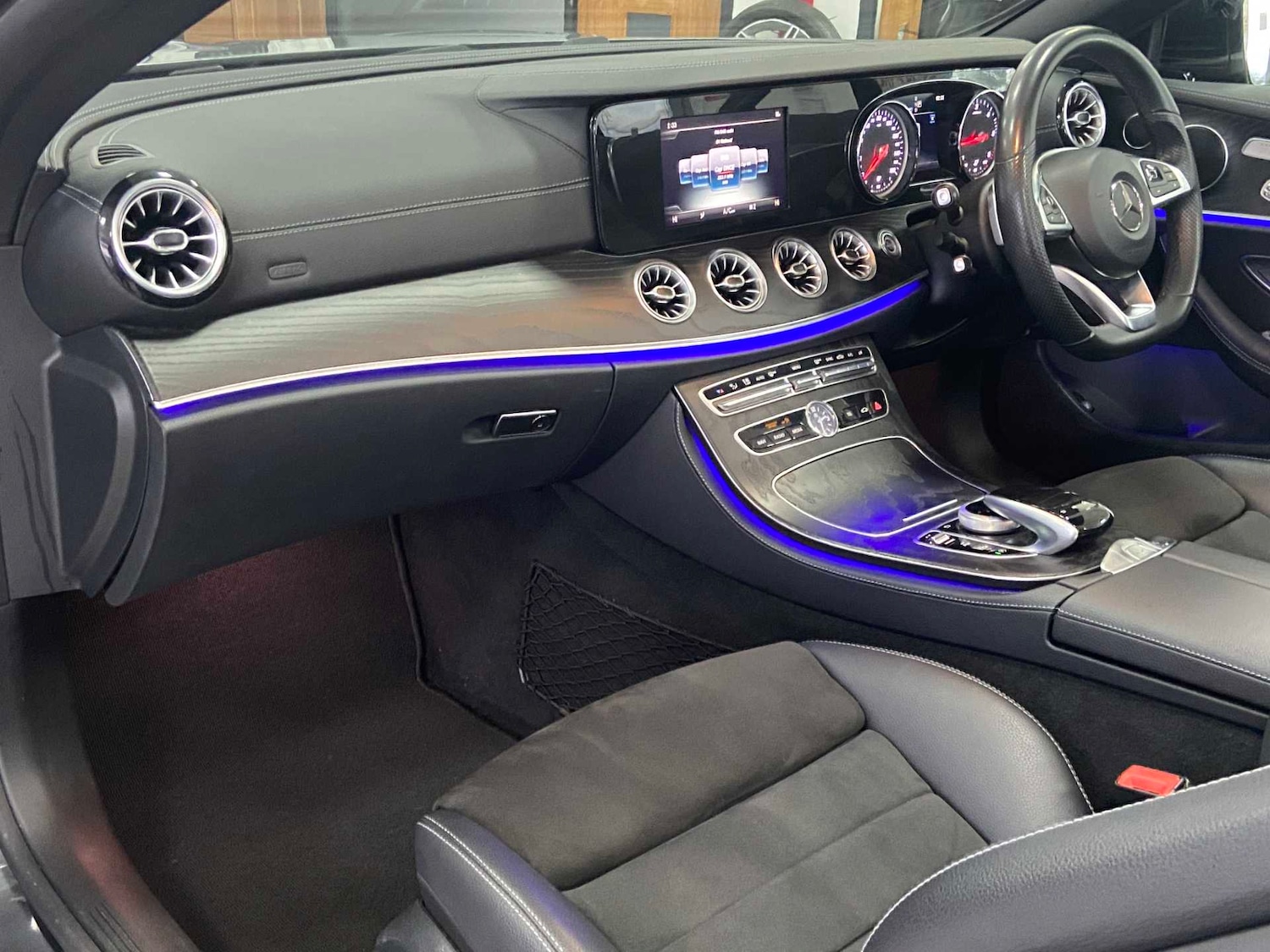 Used Mercedes-Benz E Class 2018 for sale - 76804847: Photo 22