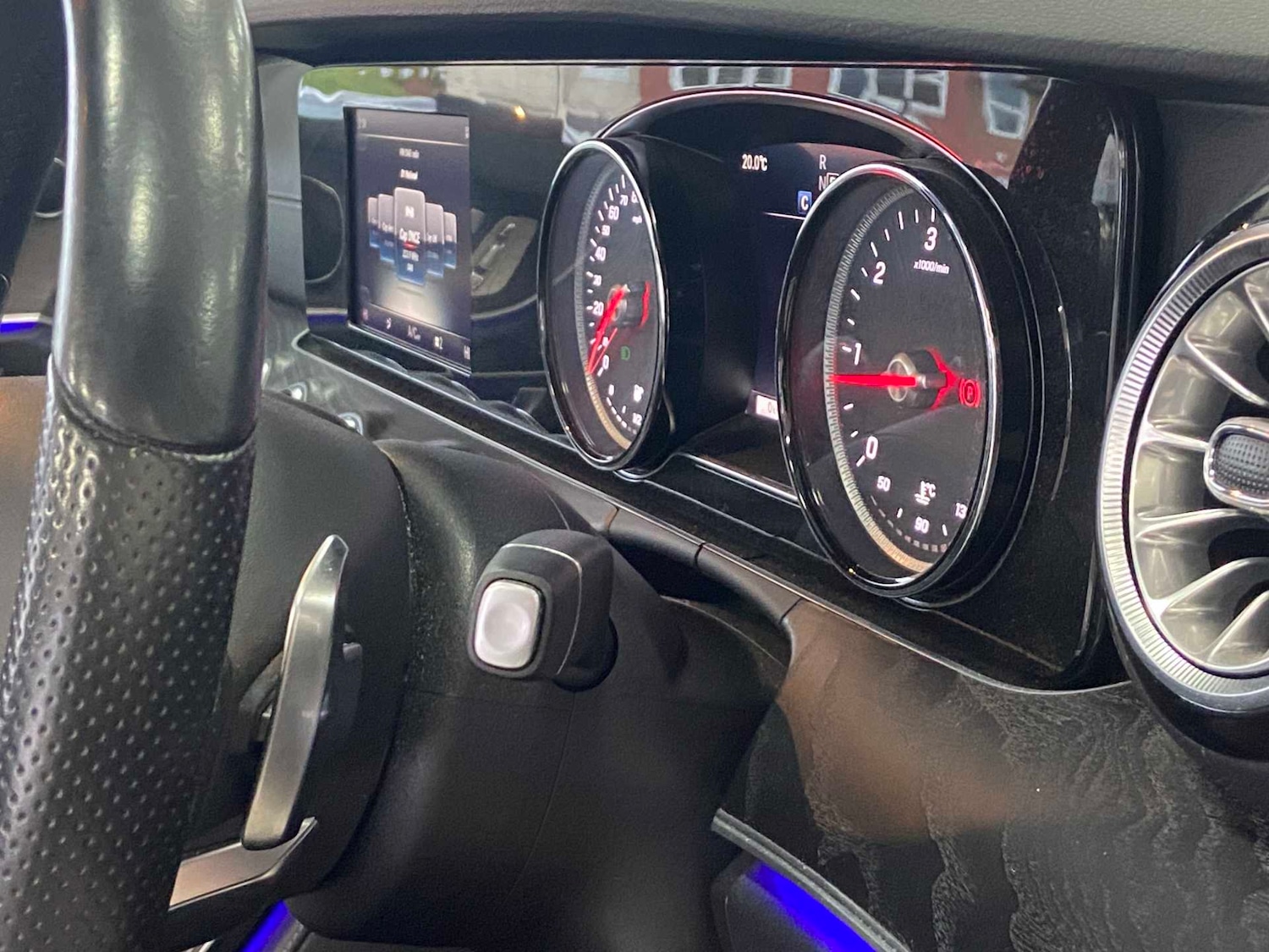 Used Mercedes-Benz E Class 2018 for sale - 76804847: Photo 31