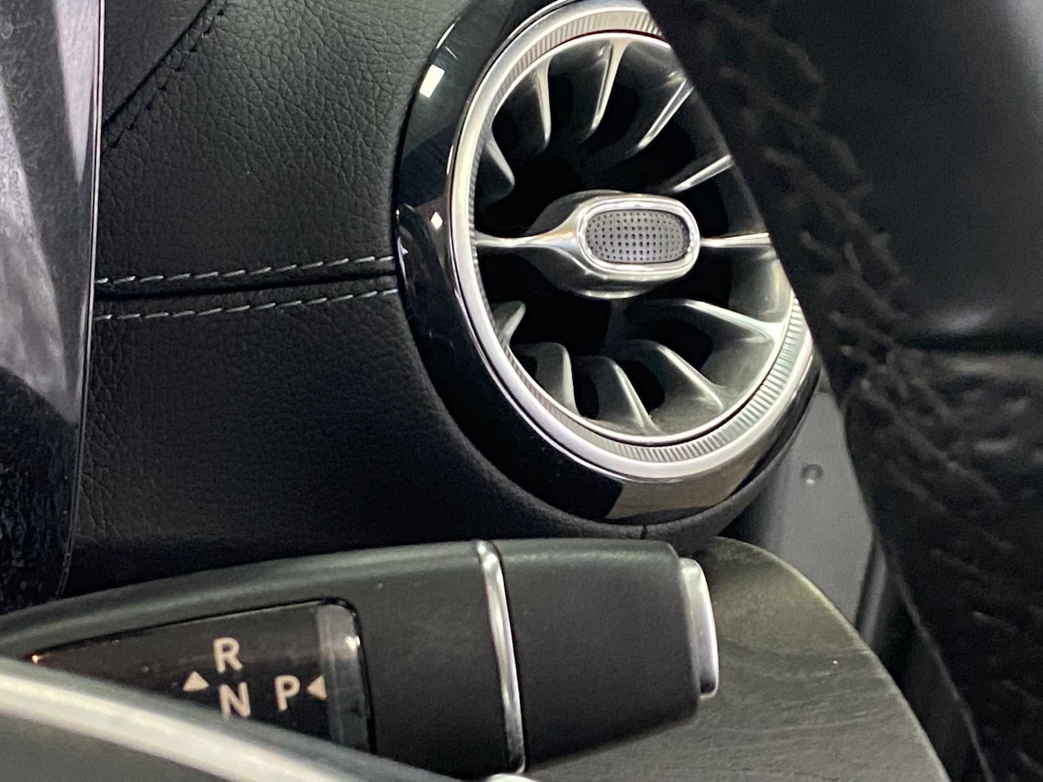 Used Mercedes-Benz E Class 2018 for sale - 76804847: Photo 33