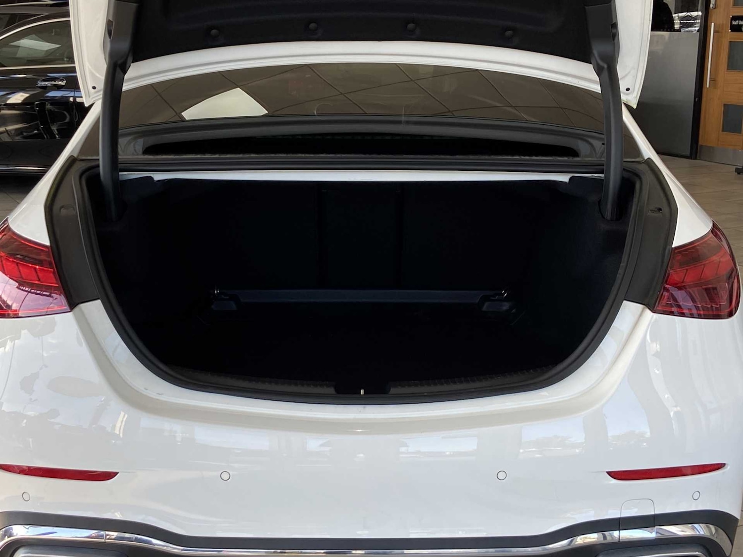 Used Mercedes-Benz C Class 2022 for sale - 76501750: Photo 11