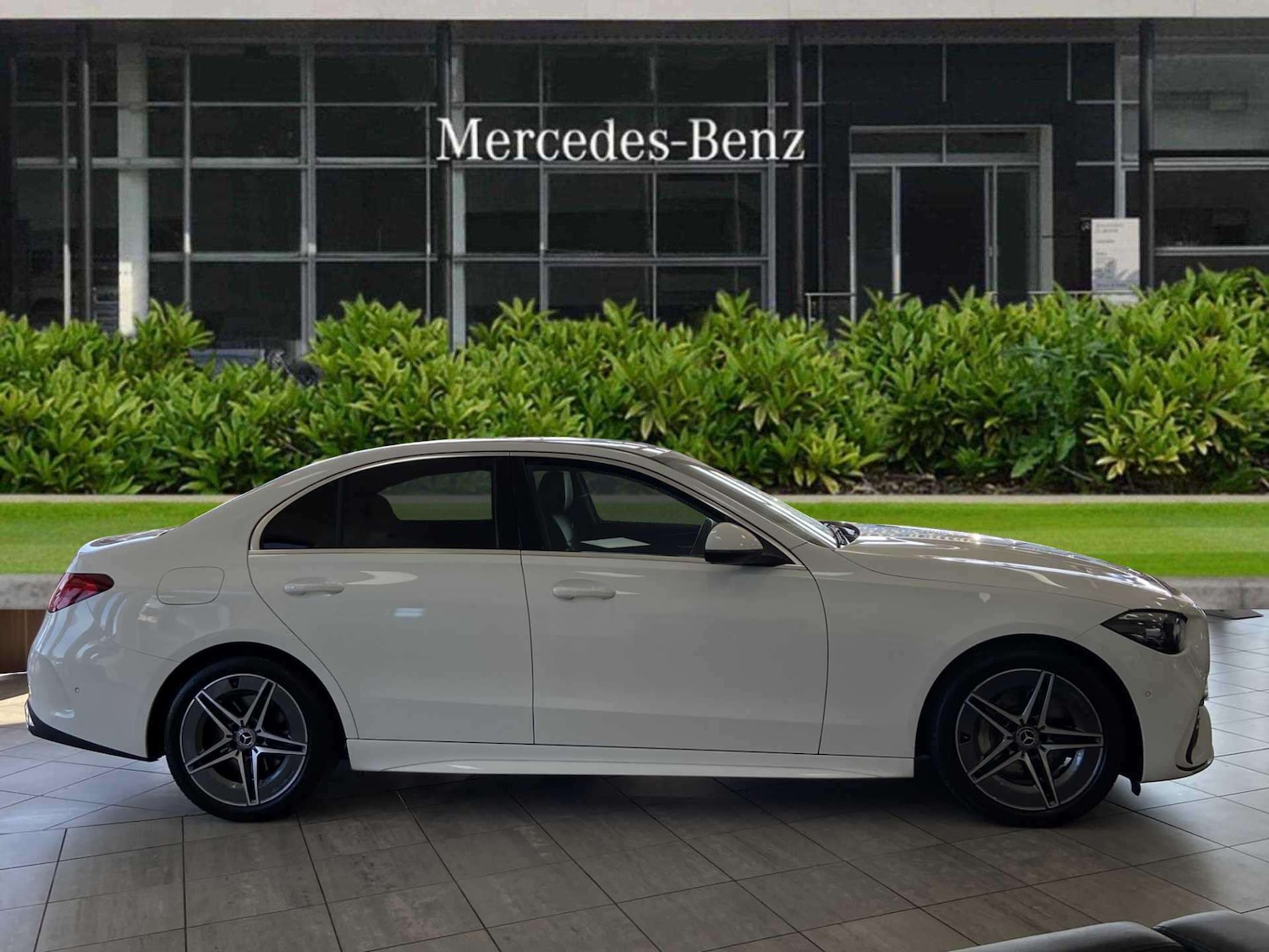 Used Mercedes-Benz C Class 2022 for sale - 76501750: Photo 3