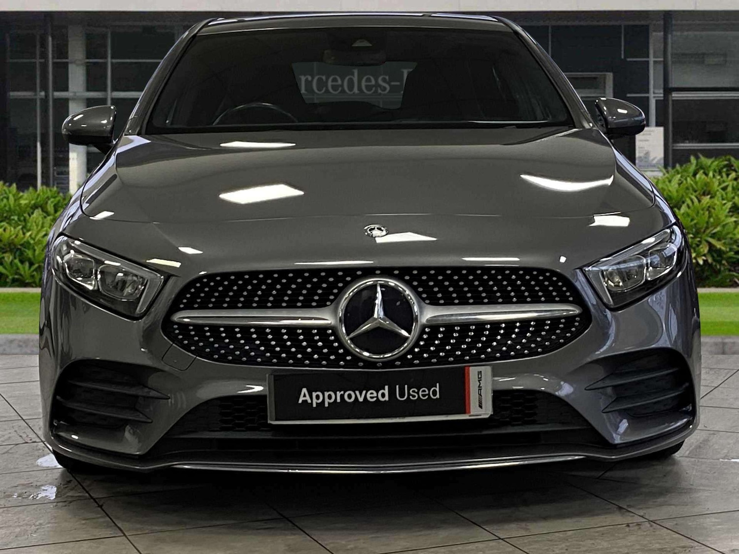 Used Mercedes-Benz A-Class 2019 for sale - 76804931: Photo 2