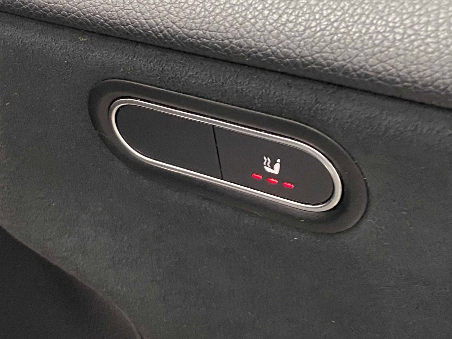 Used Mercedes-Benz A-Class 2019 for sale - 76804931: Photo 27