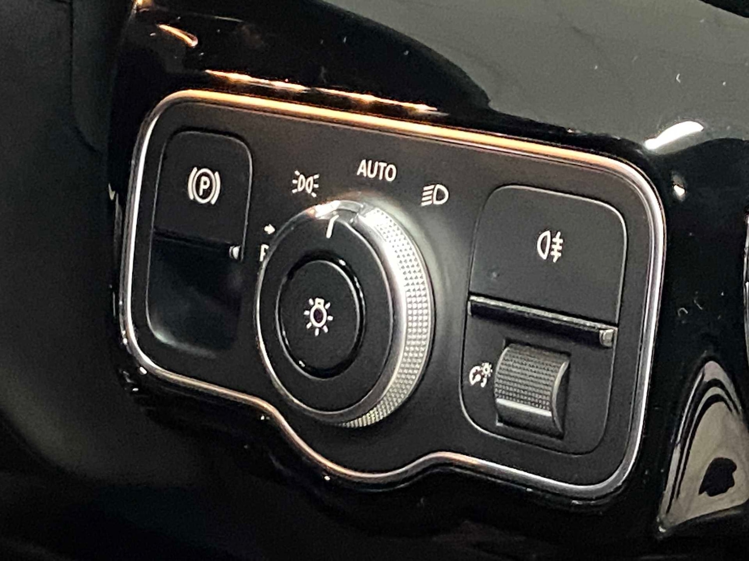 Used Mercedes-Benz A-Class 2019 for sale - 76804931: Photo 28