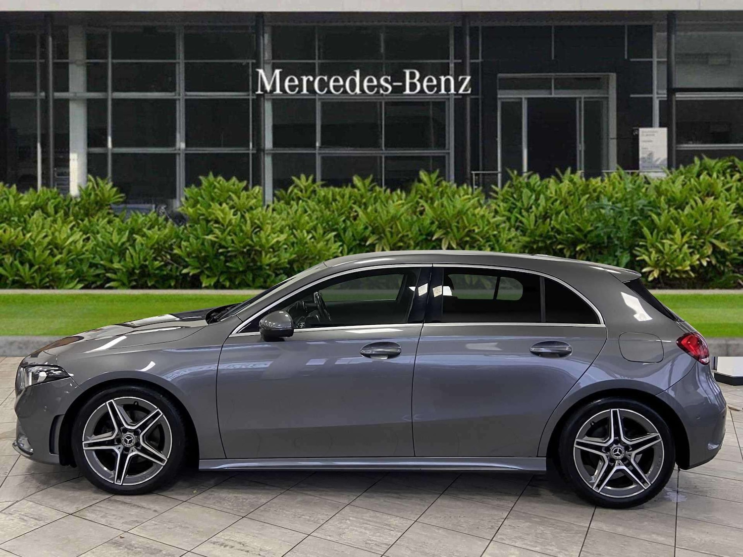 Used Mercedes-Benz A-Class 2019 for sale - 76804931: Photo 3