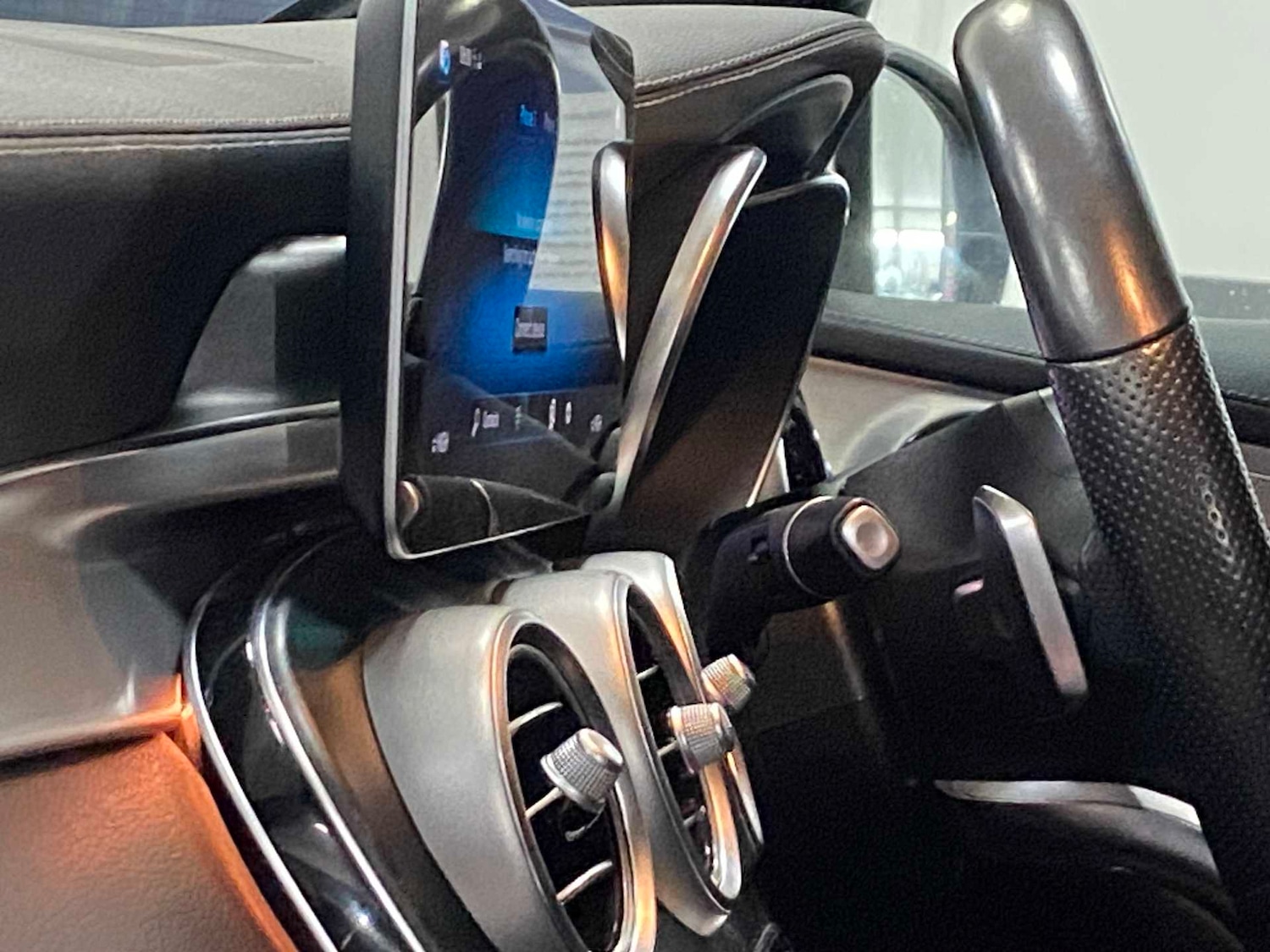 Used Mercedes-Benz GLC 2022 for sale - 76746108: Photo 21