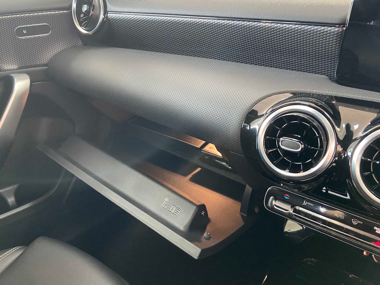 Used Mercedes-Benz A-Class 2020 for sale - 77158434: Photo 32