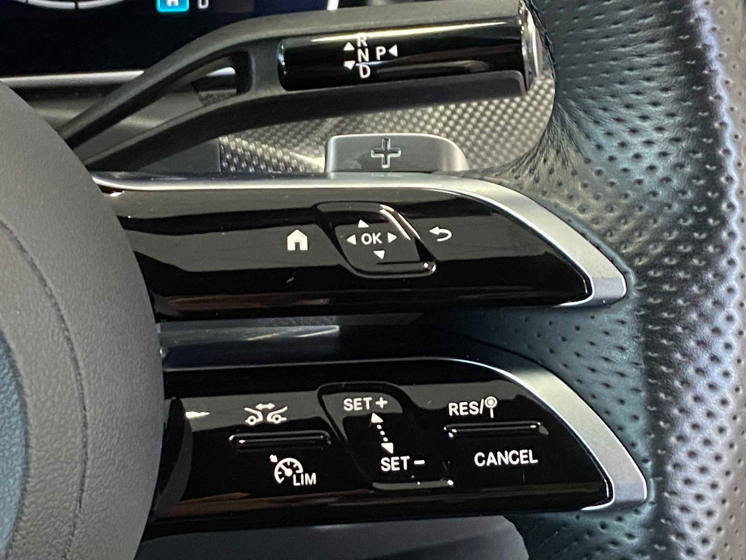 Used Mercedes-Benz C Class 2024 for sale - 76718263: Photo 32