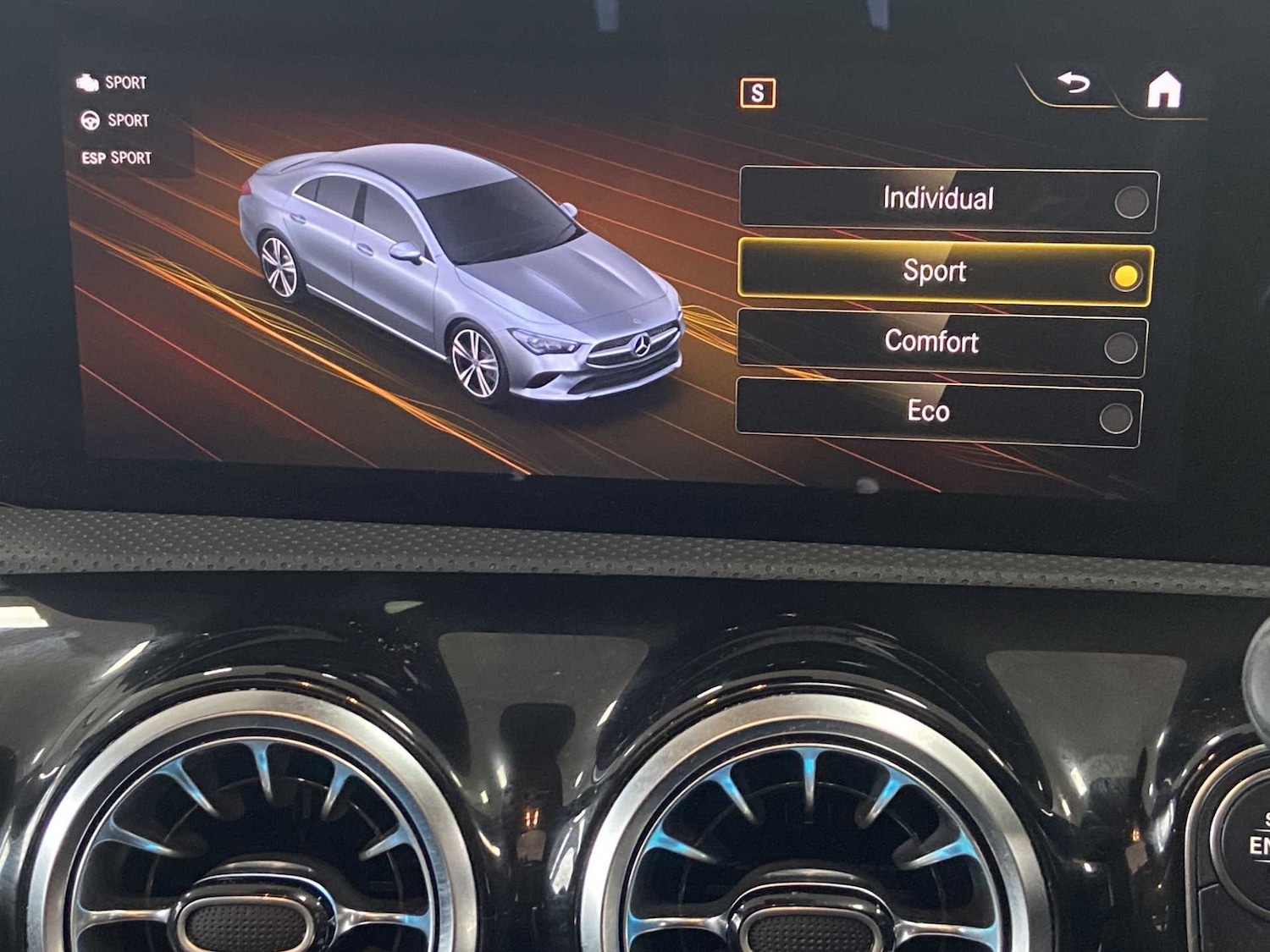 Used Mercedes-Benz CLA 2023 for sale - 76100641: Photo 33