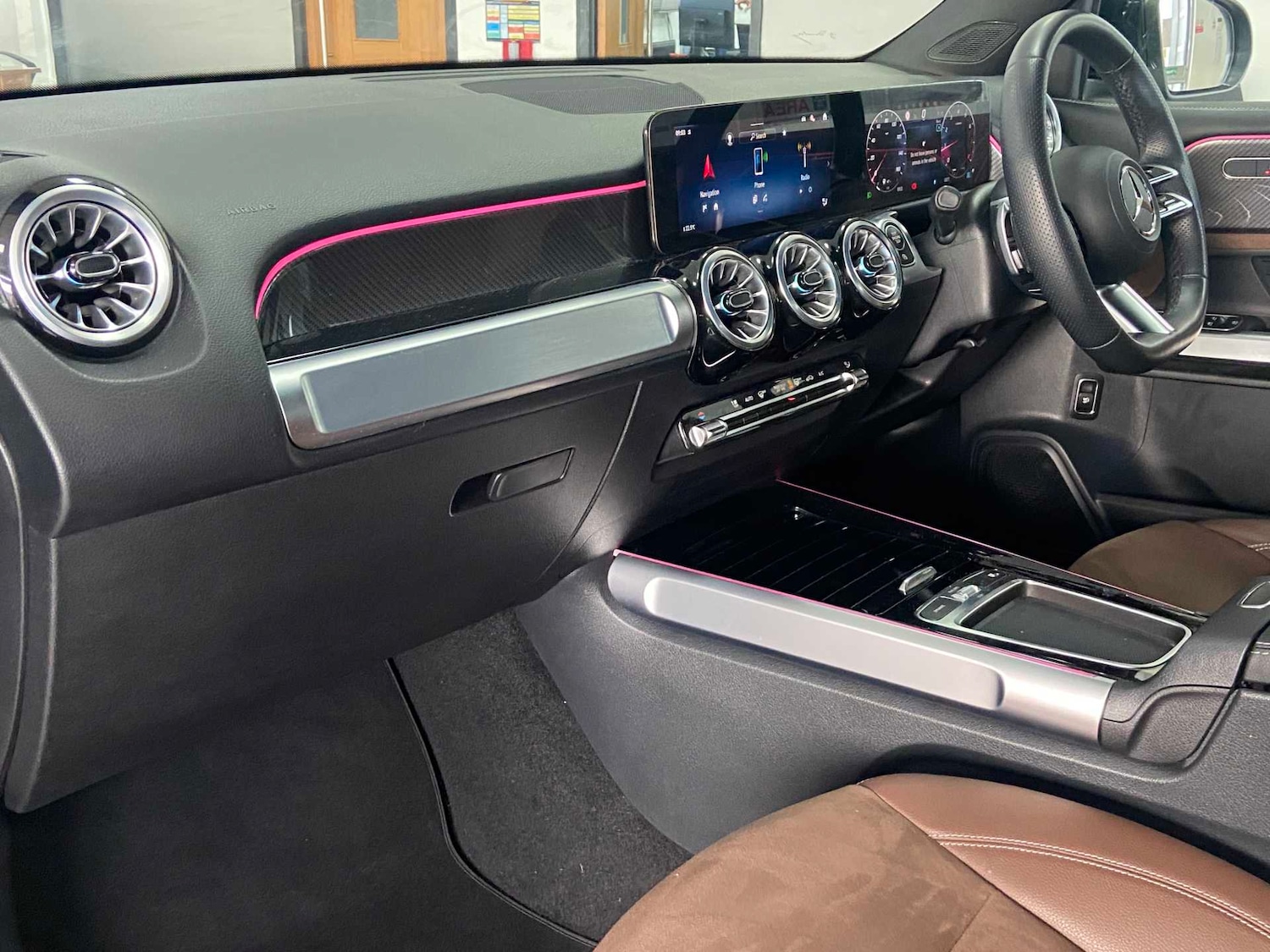 Used Mercedes-Benz GLB 2025 for sale - 76411330: Photo 21