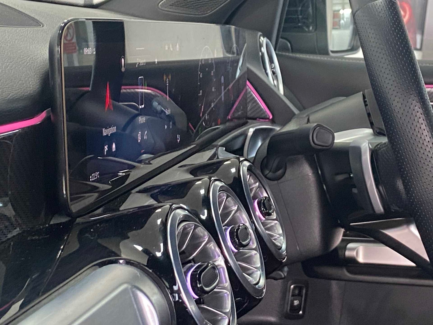 Used Mercedes-Benz GLB 2025 for sale - 76411330: Photo 22