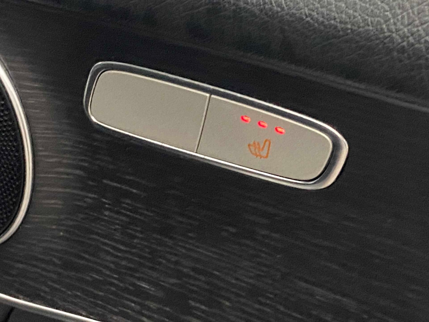 Used Mercedes-Benz GLC 2020 for sale - 76774290: Photo 28