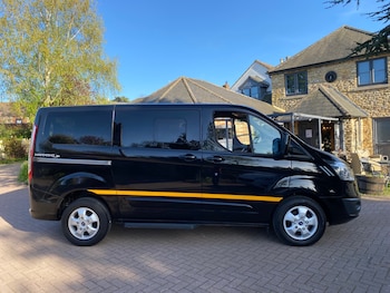 Used Ford Tourneo Custom 2018 for sale - 78326215: Photo