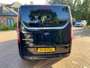 Used Ford Tourneo Custom 2018 for sale - 78326215: Photo