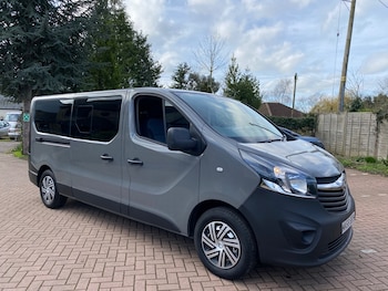 Vauxhall Vivaro feature image