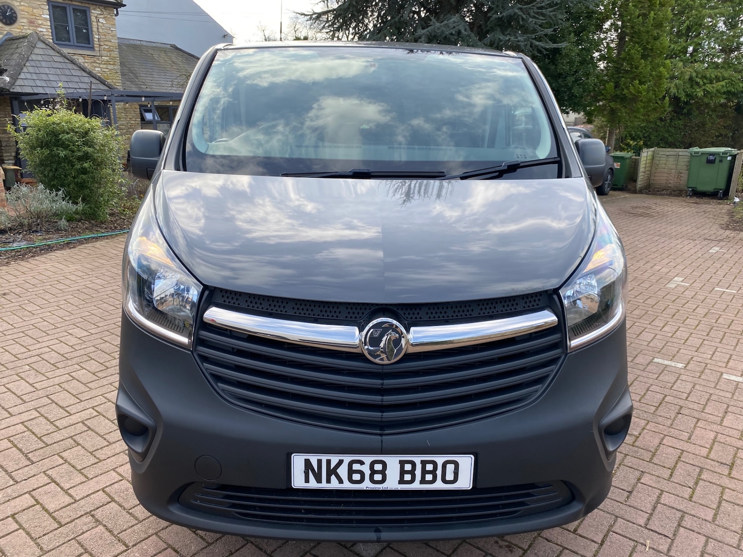 Used Vauxhall Vivaro 2018 for sale - 78106985: Photo 2