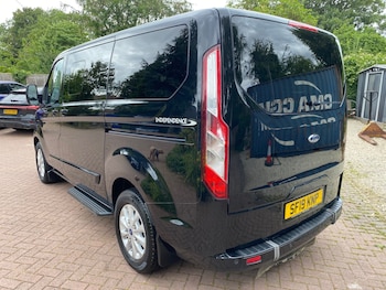 Used Ford Tourneo Custom 2019 for sale - 79019694: Photo