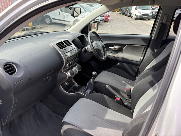 Used Toyota Urbancruiser 2011 for sale - 76075849: Photo 10