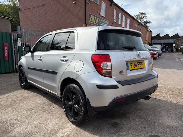 Used Toyota Urbancruiser 2011 for sale - 76075849: Photo 5
