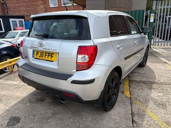 Used Toyota Urbancruiser 2011 for sale - 76075849: Photo 7