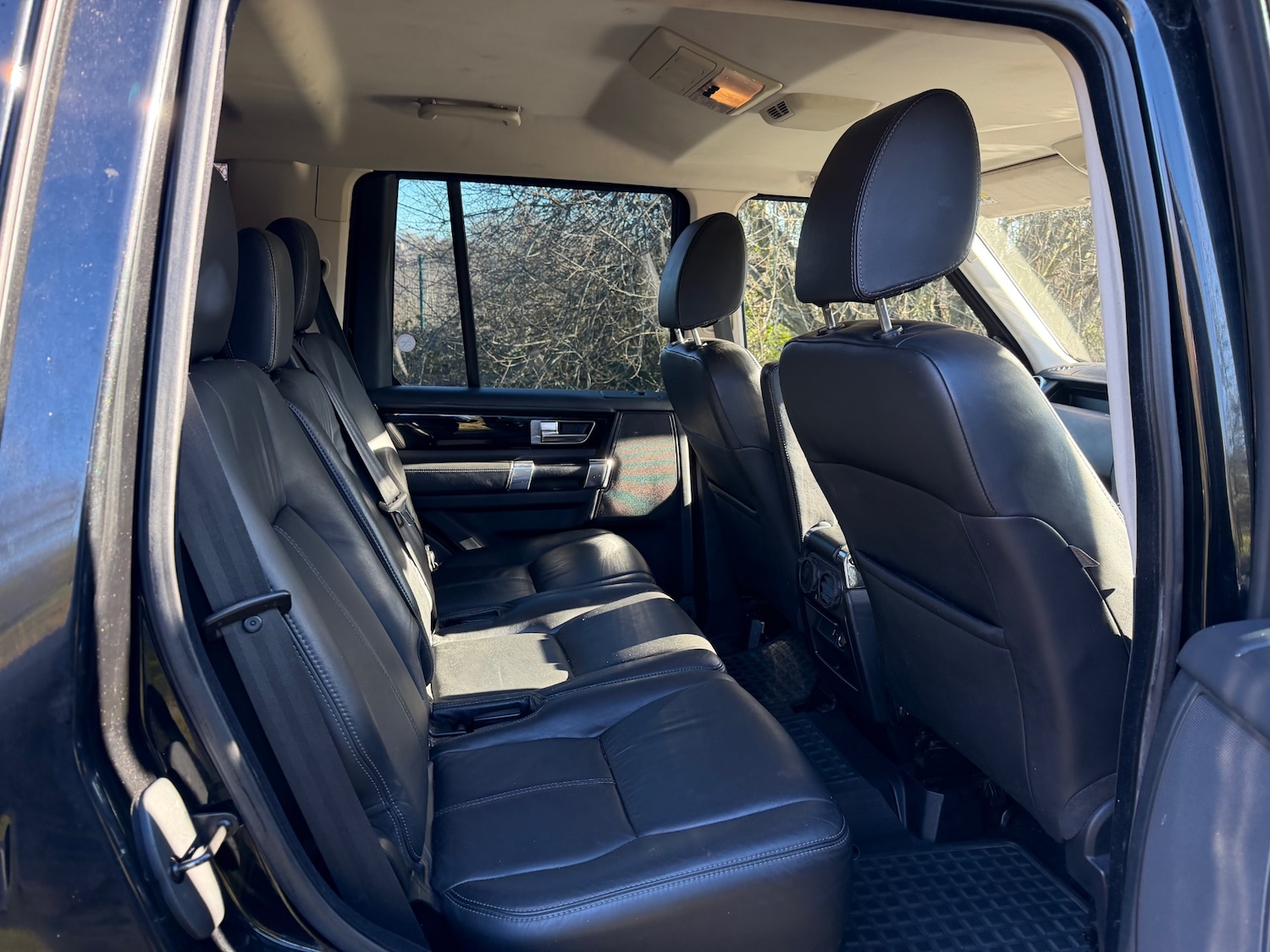 Used Land Rover Discovery 2011 for sale - 77592228: Photo 16