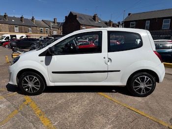 Used Renault Twingo 2011 for sale - 79473478: Photo