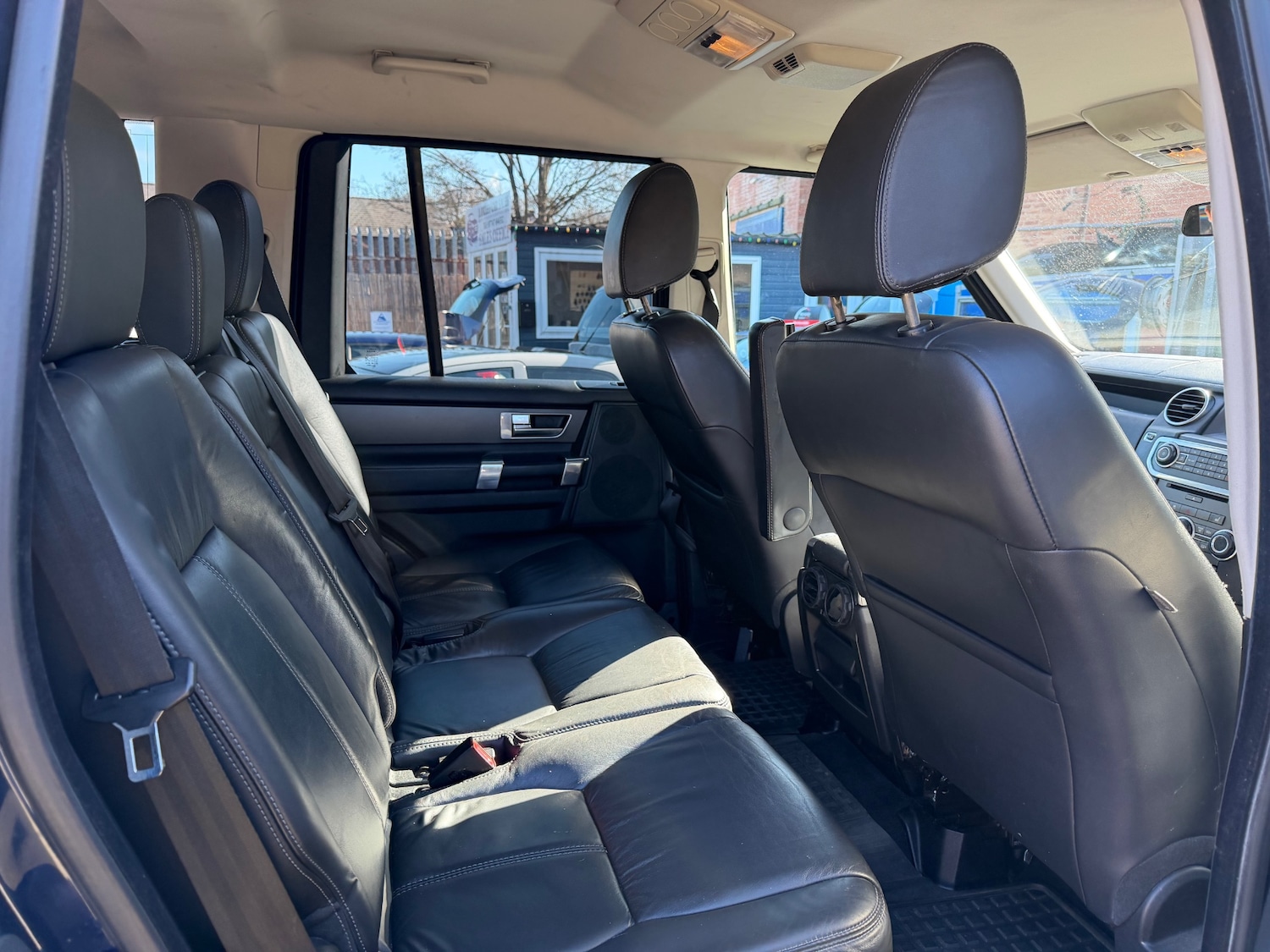 Used Land Rover Discovery 2010 for sale - 77890265: Photo 15