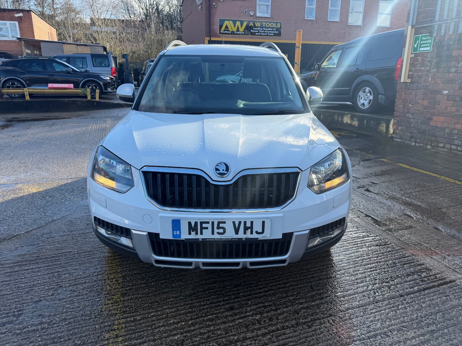 Used Skoda Yeti 2015 for sale - 77590381: Photo 2