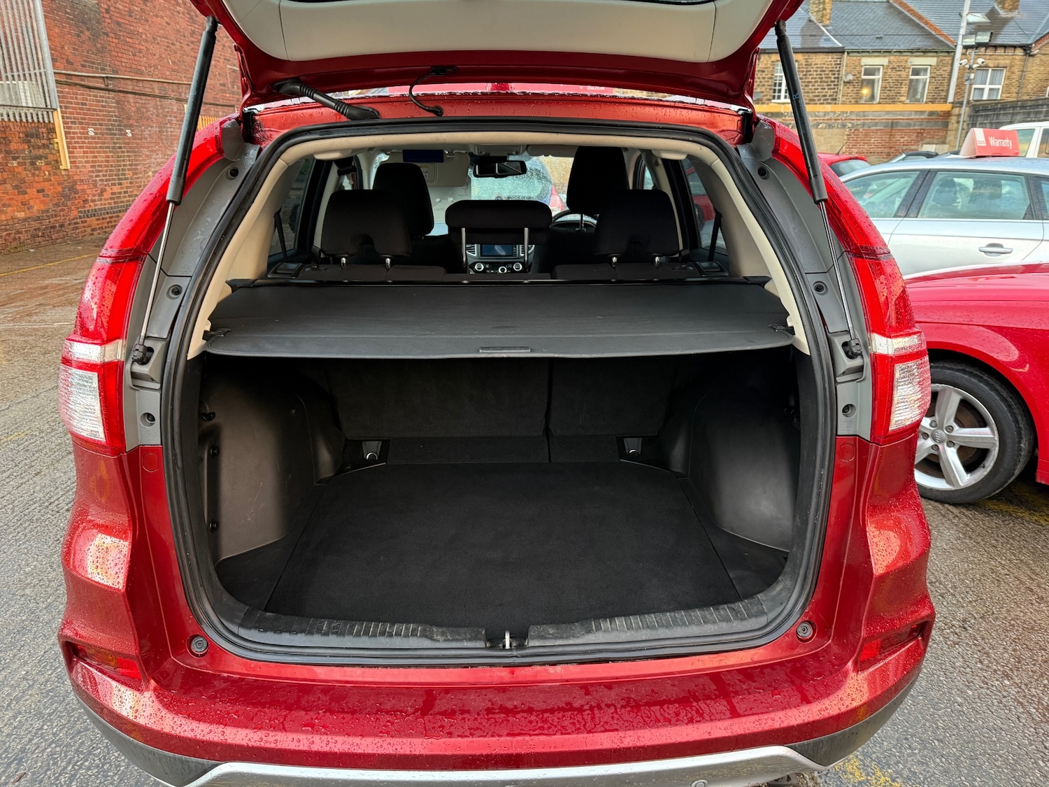 Used Honda CR-V 2017 for sale - 77179799: Photo 12