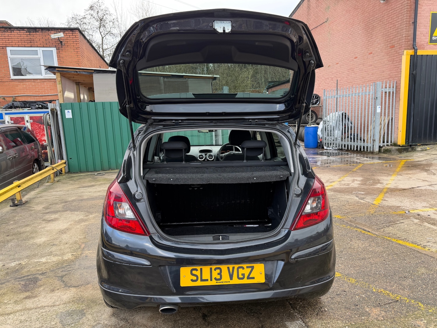 Used Vauxhall Corsa 2013 for sale - 77311413: Photo 17