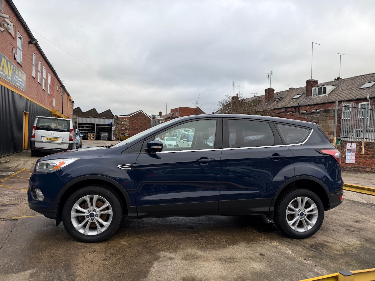 Used Ford Kuga 2017 for sale - 77311396: Photo 4