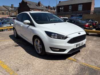 2015 (15) - 1.0 EcoBoost Zetec 5dr