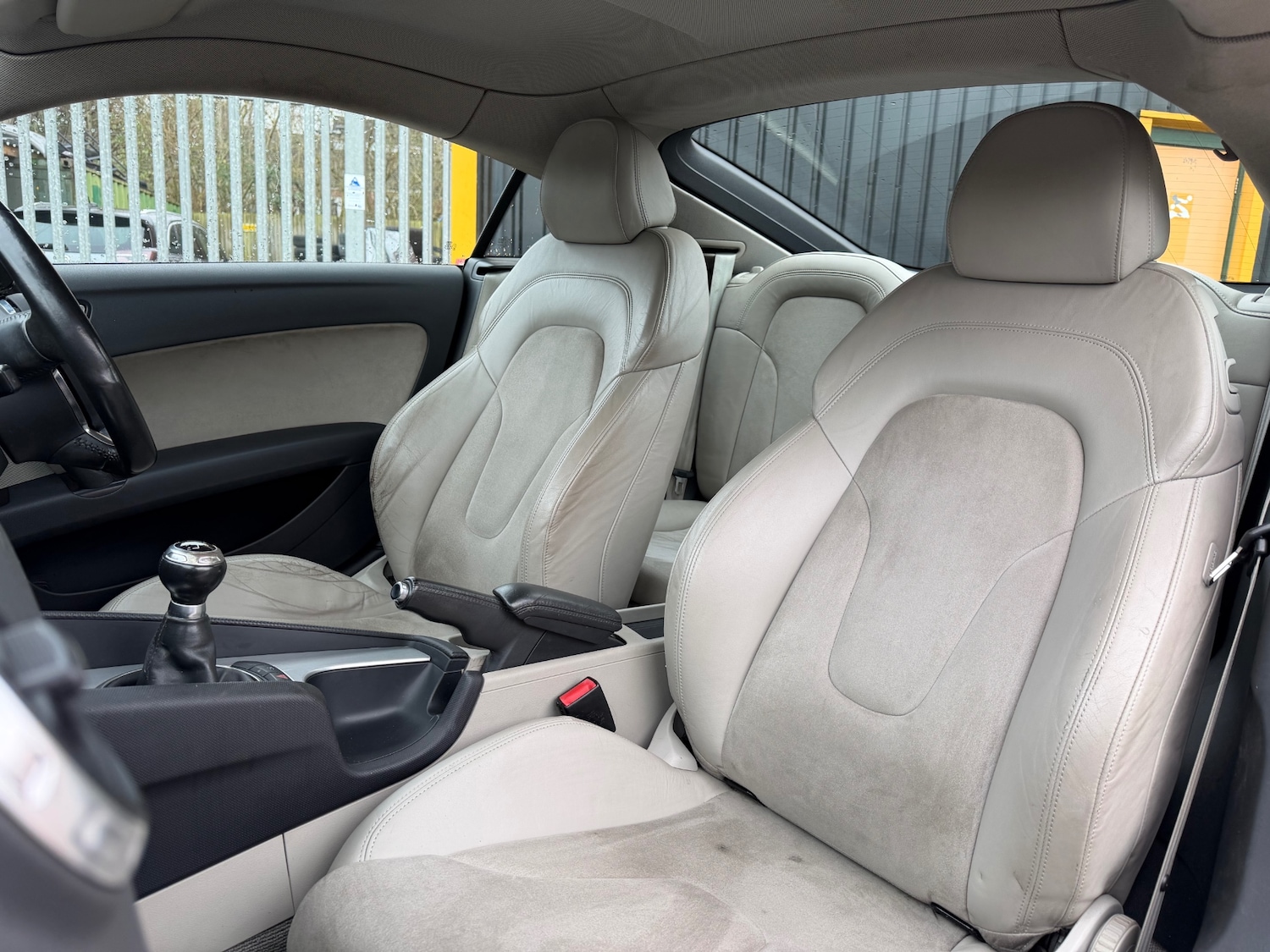 Used Audi TT 2009 for sale - 77234270: Photo 12