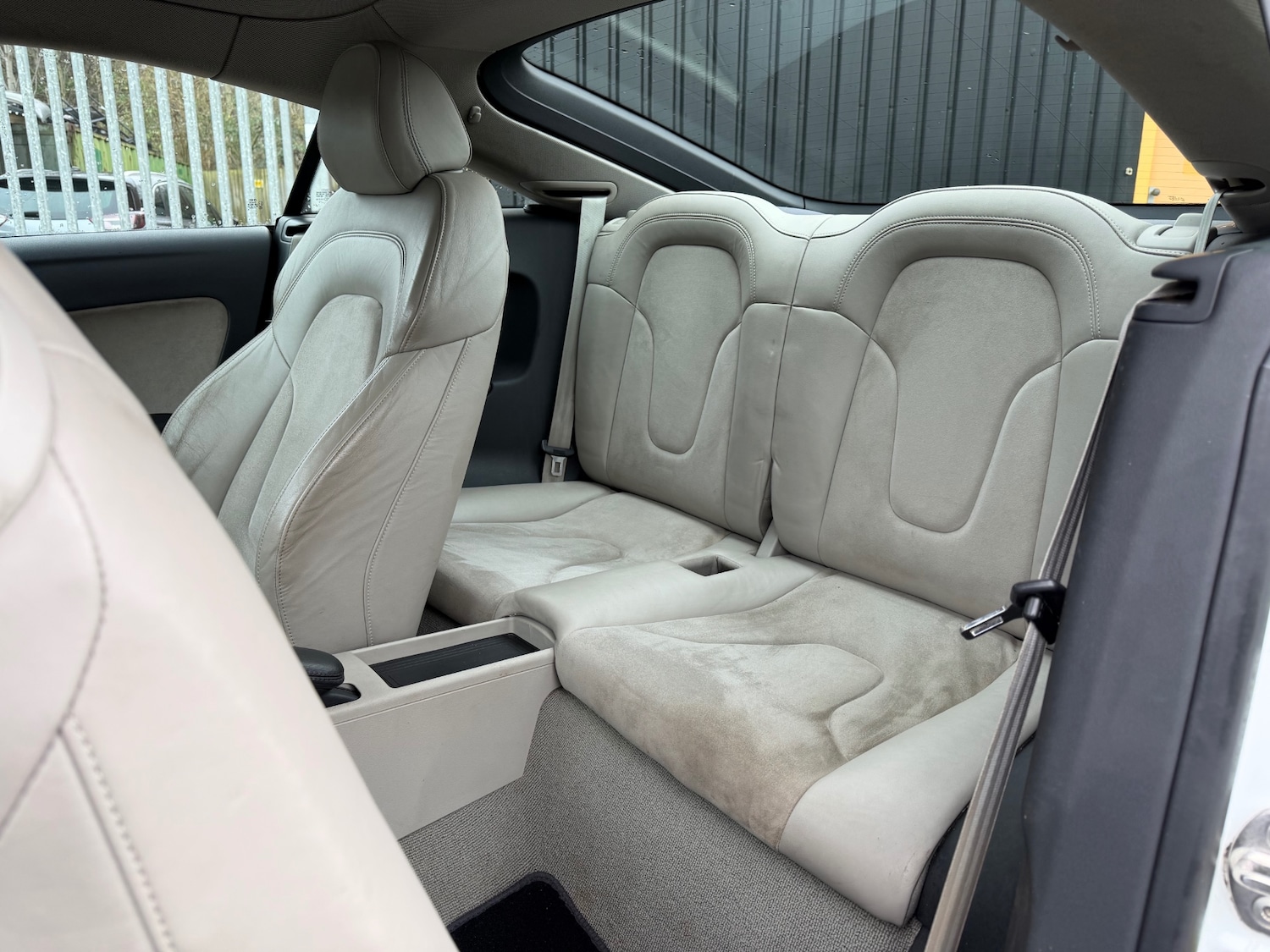 Used Audi TT 2009 for sale - 77234270: Photo 14