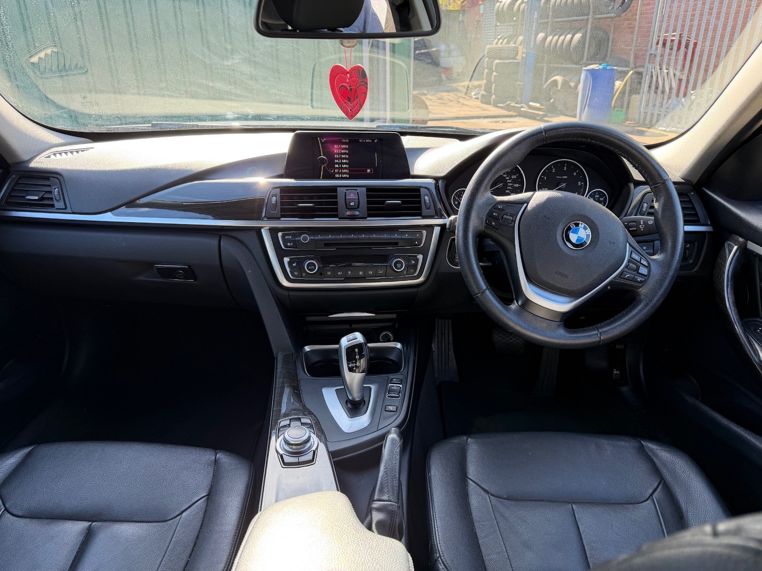 Used BMW 3 Series 2014 for sale - 77890526: Photo 13