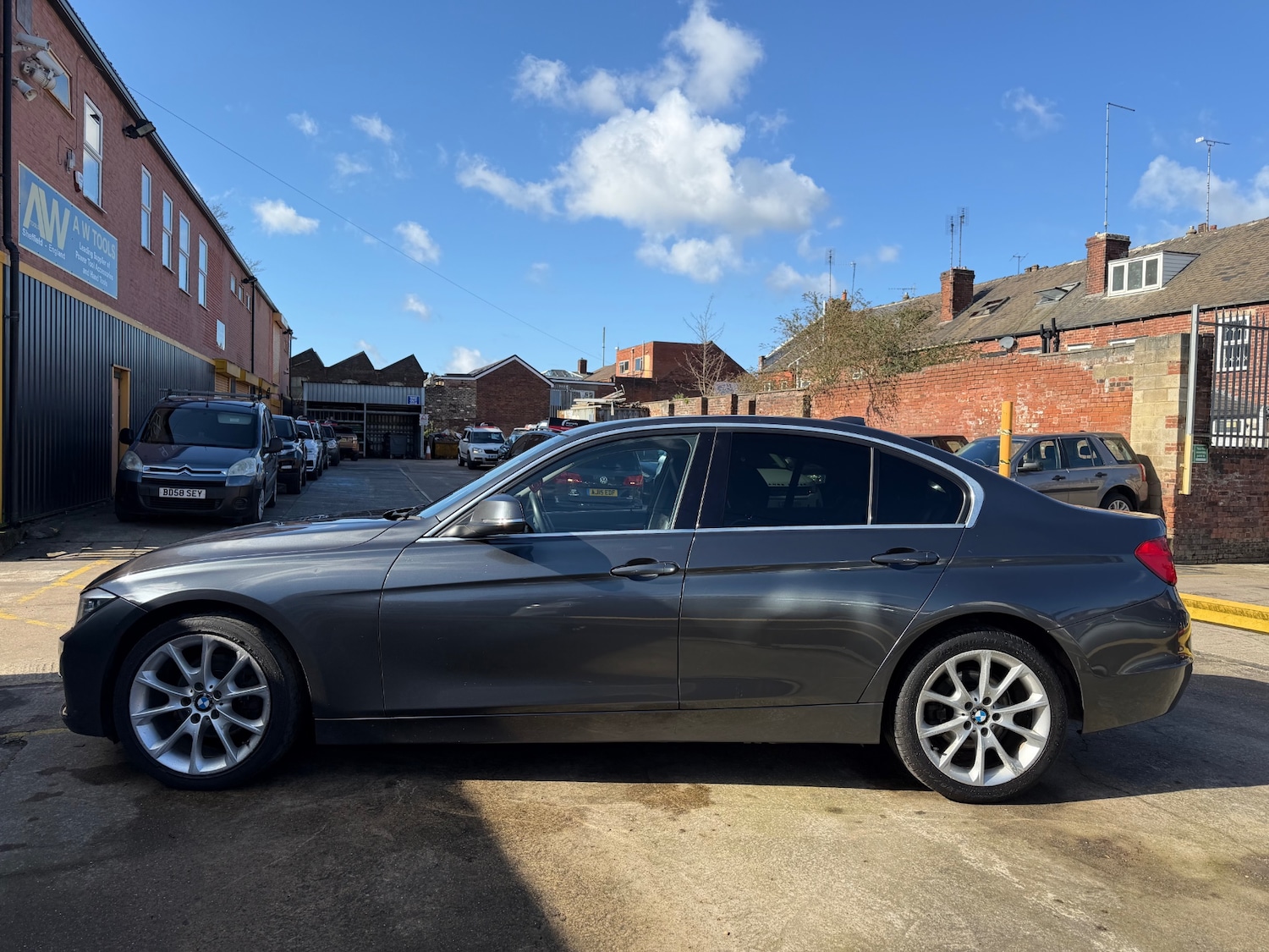 Used BMW 3 Series 2014 for sale - 77890526: Photo 4
