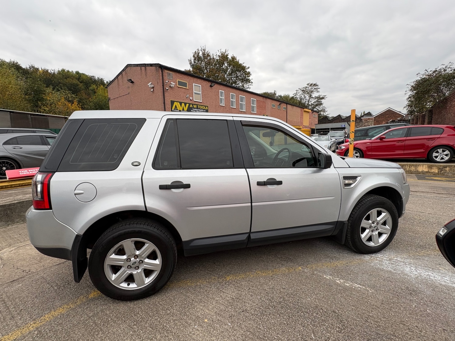 Used Land Rover Freelander 2012 for sale - 76309750: Photo 8