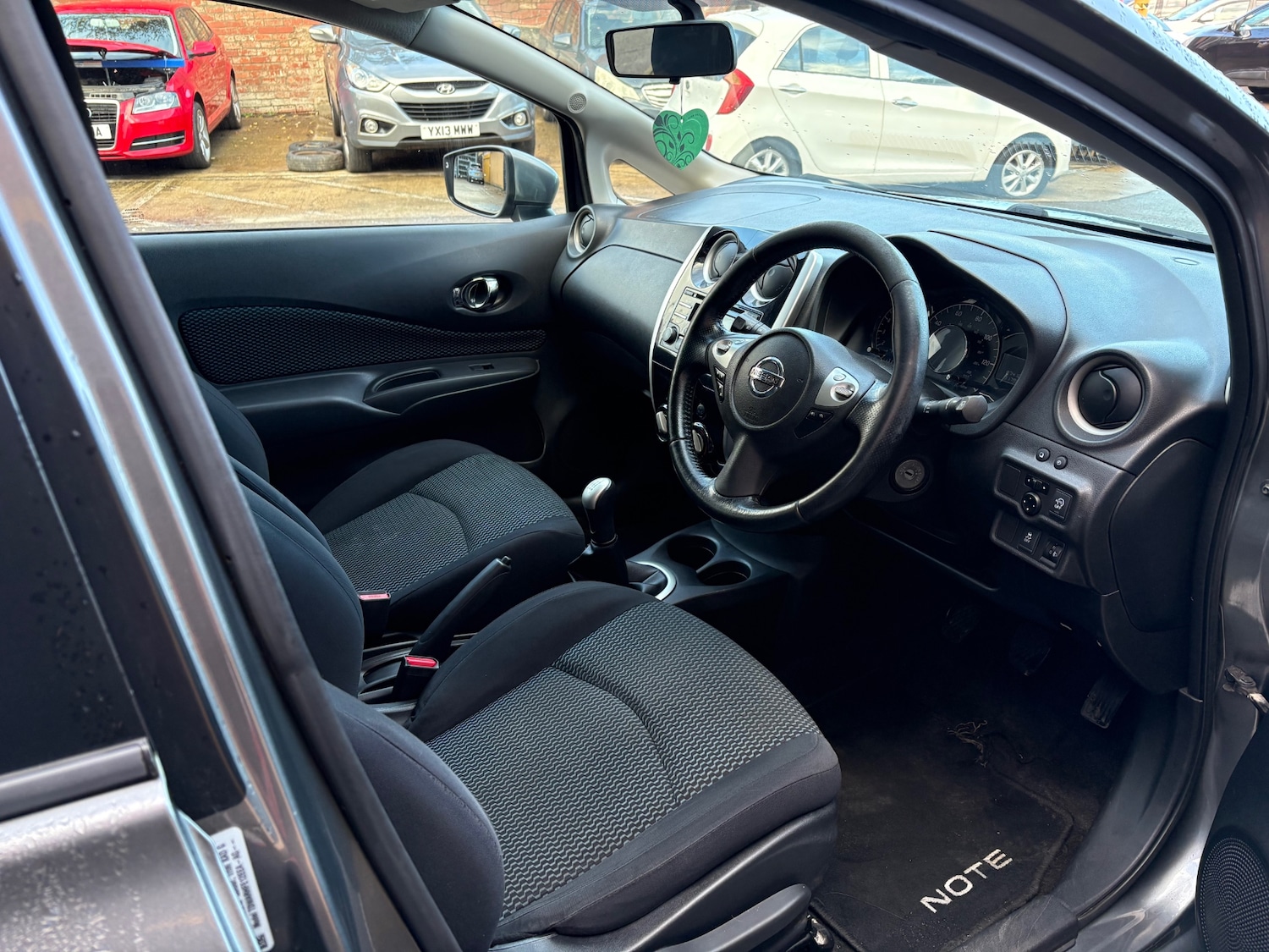 Used Nissan Note 2014 for sale - 76518476: Photo 9