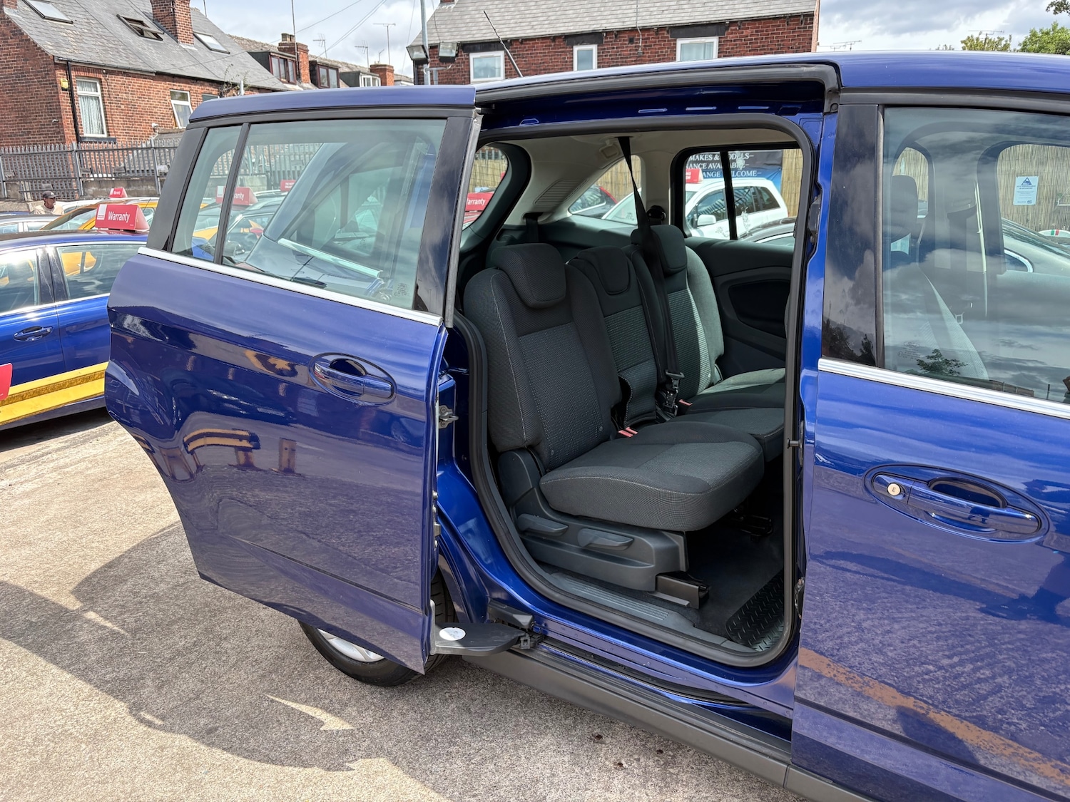 Used Ford Grand C-Max 2015 for sale - 75157306: Photo 15