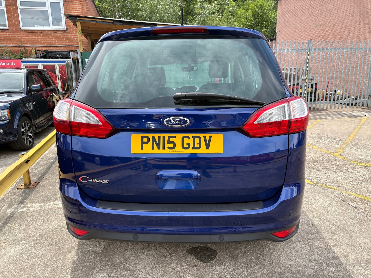 Used Ford Grand C-Max 2015 for sale - 75157306: Photo 6