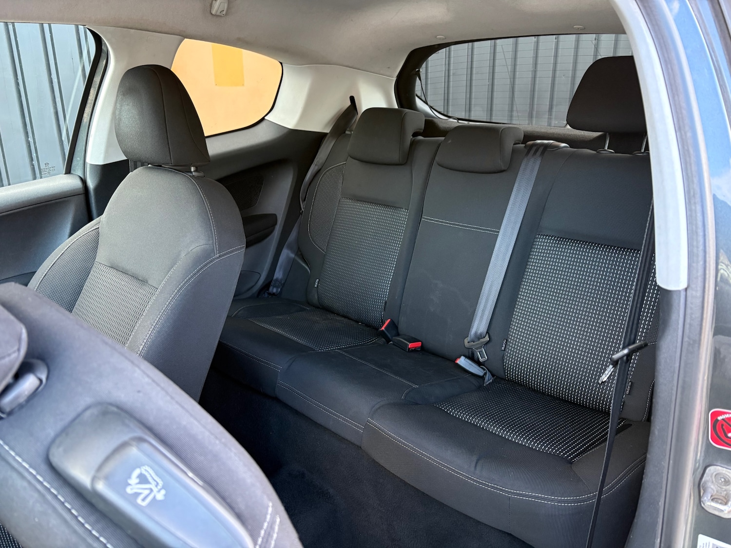 Used Peugeot 208 2016 for sale - 76436428: Photo 12