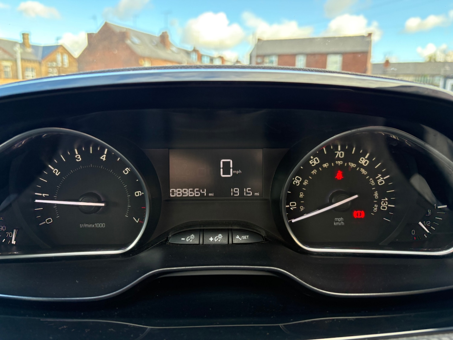 Used Peugeot 208 2016 for sale - 76436428: Photo 15