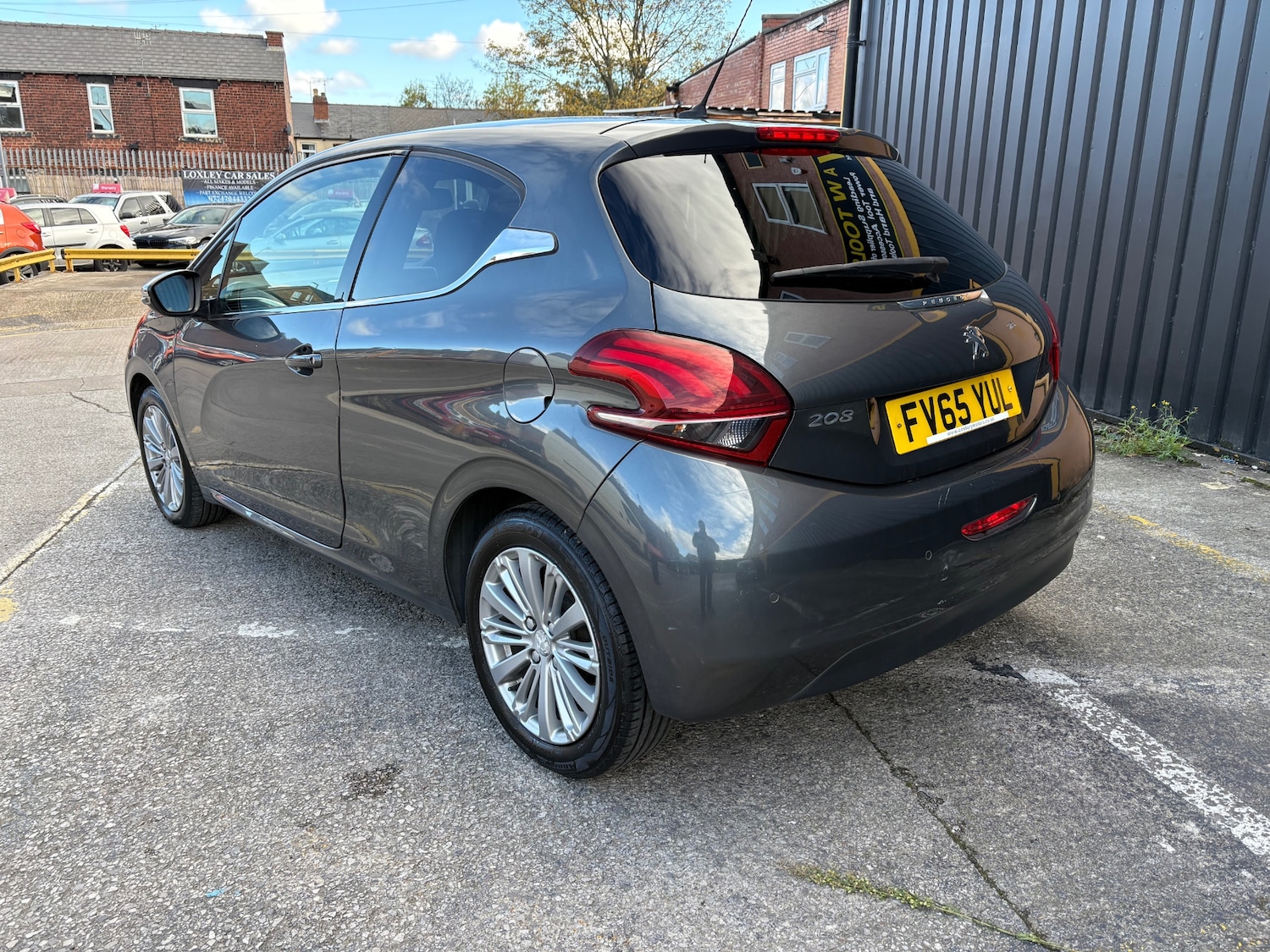 Used Peugeot 208 2016 for sale - 76436428: Photo 4