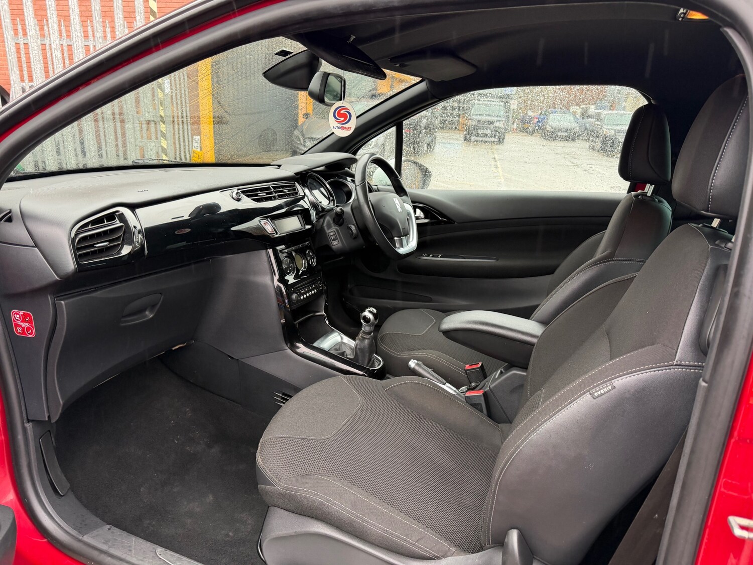 Used Citroen DS3 2013 for sale - 77502869: Photo 11