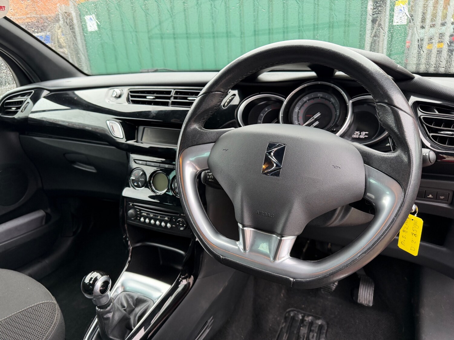 Used Citroen DS3 2013 for sale - 77502869: Photo 13