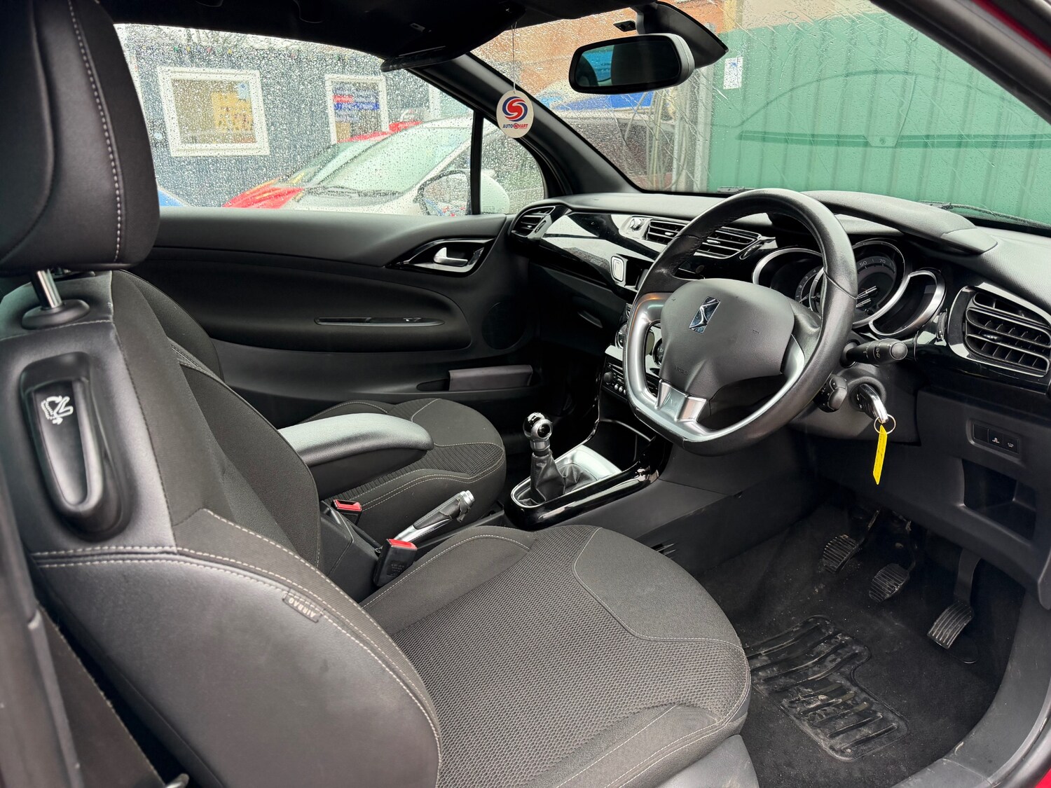 Used Citroen DS3 2013 for sale - 77502869: Photo 9