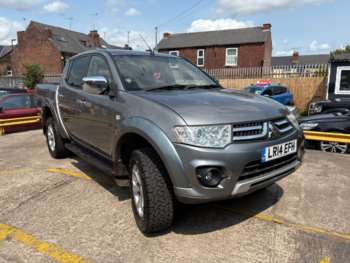 2014 (14) - Double Cab DI-D Barbarian 4WD Auto 176Bhp
